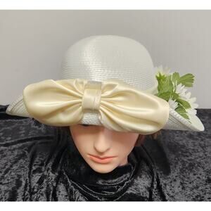 Miss Bierner White w/ Flowers Womens Couture Hat